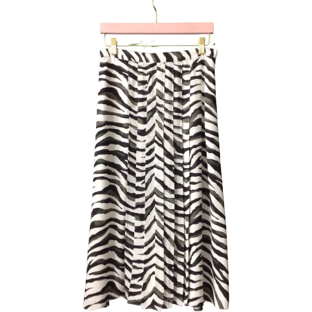 Banana Republic Black and White Zebra Maxi Skirt - Picture 3 of 4